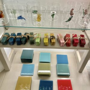 photo de dessous de verre de couleur