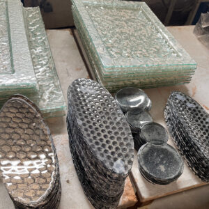 photo de plats en verre